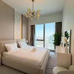 5607Gr 2-Bhk With Burj Khalifa View In Downtown