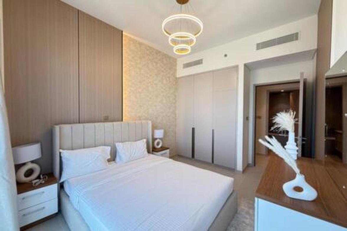 Apartment 5607gr 2-bhk With Burj Khalifa View In Downtown Dubai